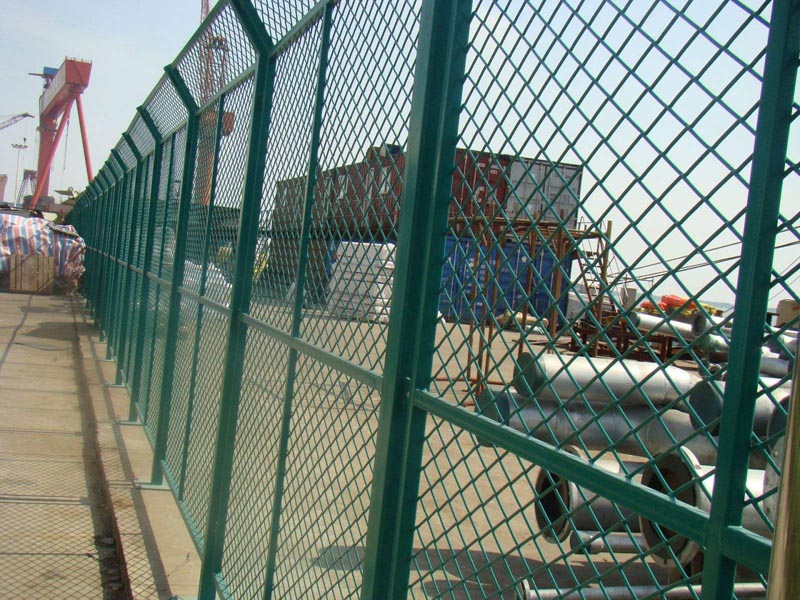 菱形孔護欄網(wǎng)